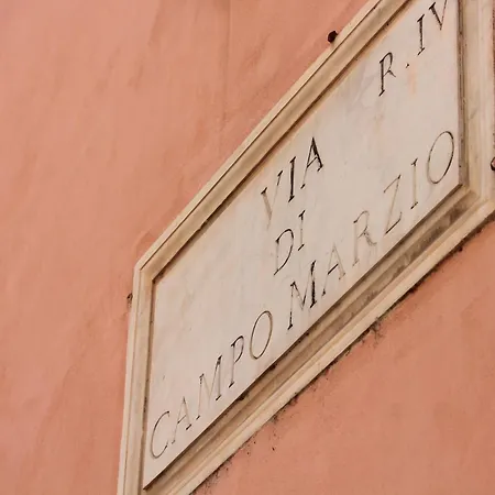 Apartment Sweet Lucina Rome